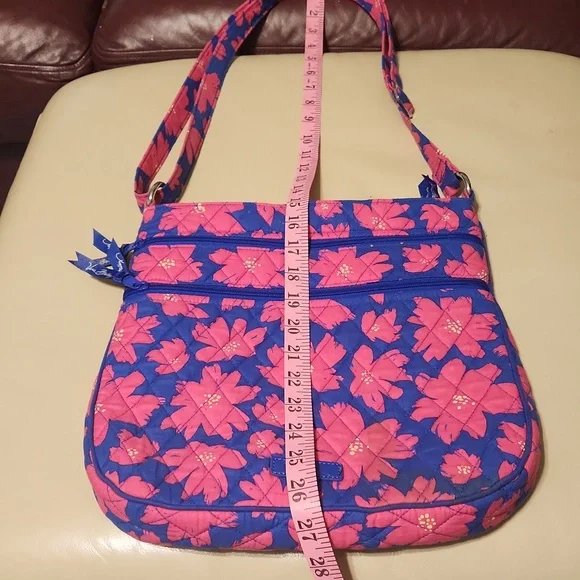 Make an offer. Vera Bradley Art Poppies Shoulder bag - Picture 8 of 12